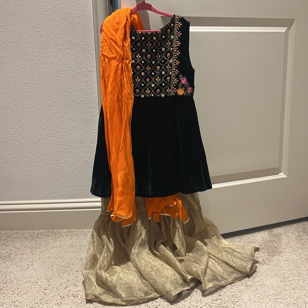 Minnie minor girls Pakistani outfit 5-6